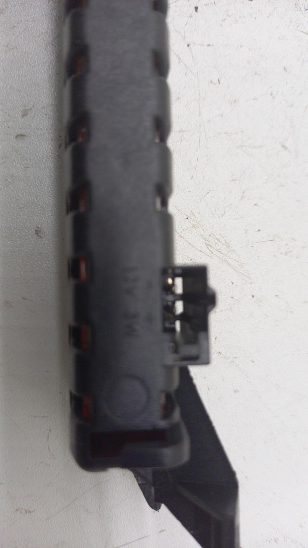 Luce stop centrale VOLKSWAGEN GOLF 4 Gasolina - 1