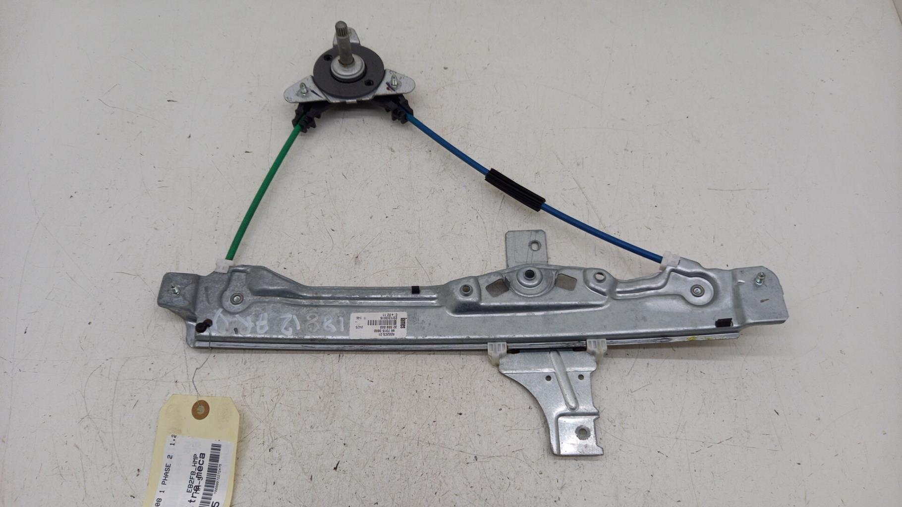 Alzacristalli manuale anteriore destro PEUGEOT 208 1 PHASE 2 Gasolina - 1