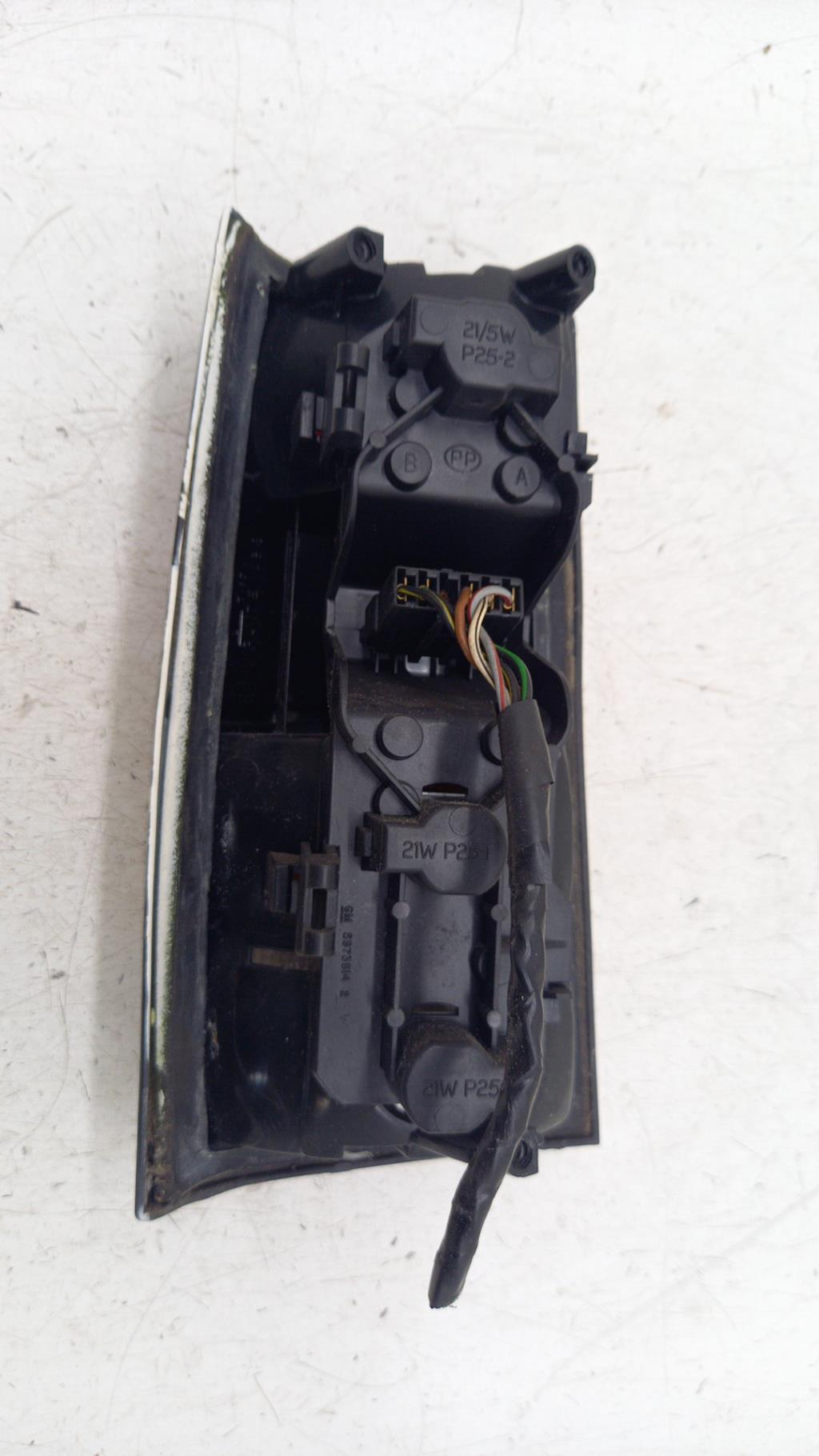 Fanale posteriore principale destro (luci) OPEL CORSA Gasolina - 1