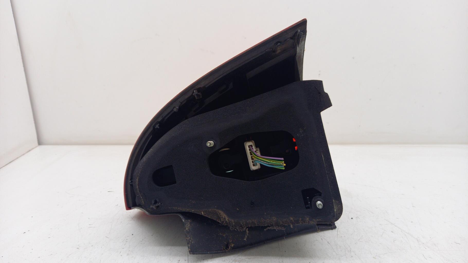 Fanale posteriore principale sinistro (luci) CITROEN C5 1 PHASE 2 Diésel - 1