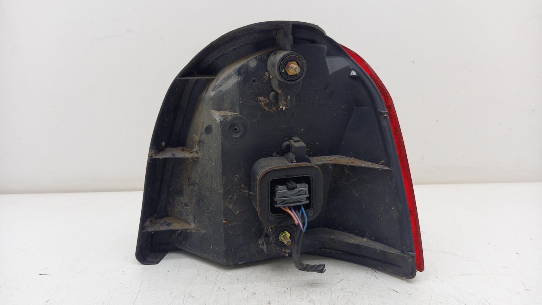 Fanale posteriore principale sinistro (luci) RENAULT TWINGO 1 PHASE 1 Gasolina - 1