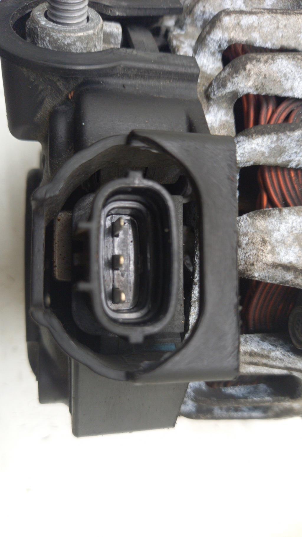 Alternatore KIA VENGA PHASE 1 Gasolina - 1