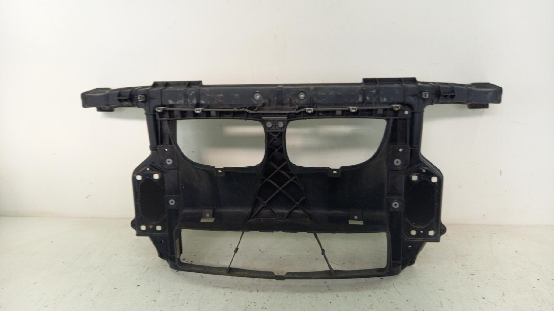 Pannellatura anteriore BMW SERIE 1 E87 PHASE 1 Diésel - 1