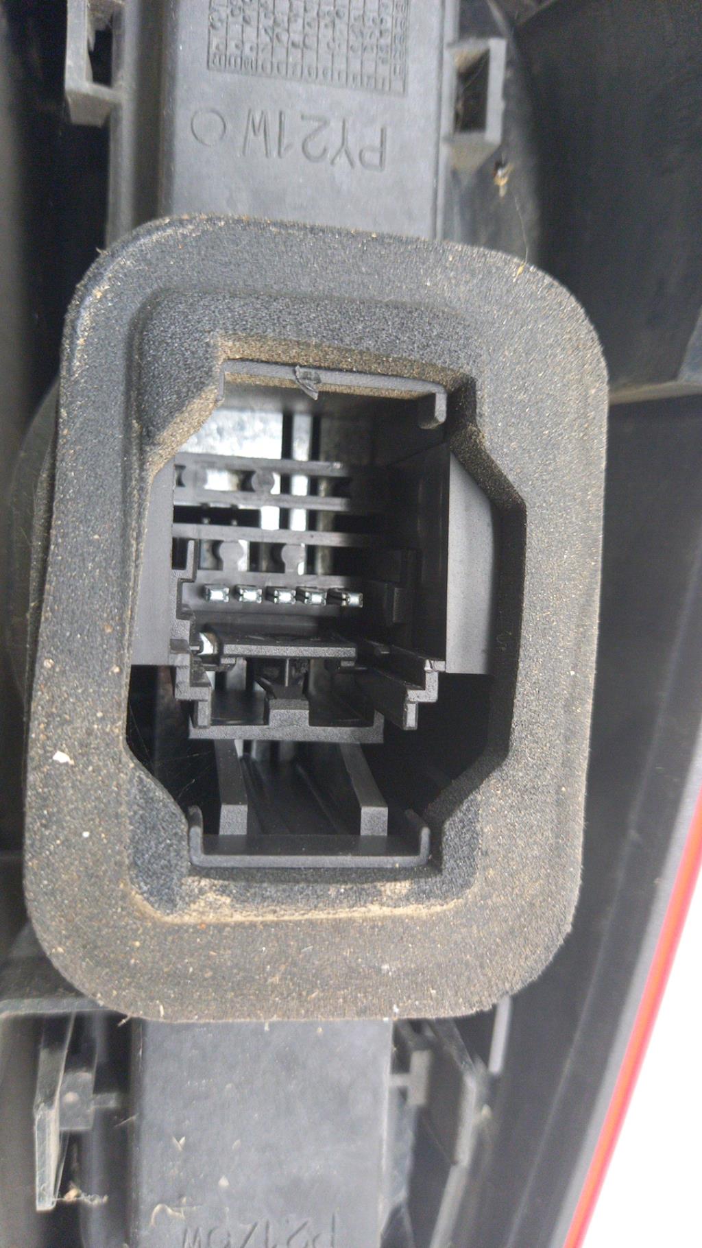 Fanale posteriore principale destro (luci) RENAULT ESPACE 4 PHASE 1 Diésel - 1