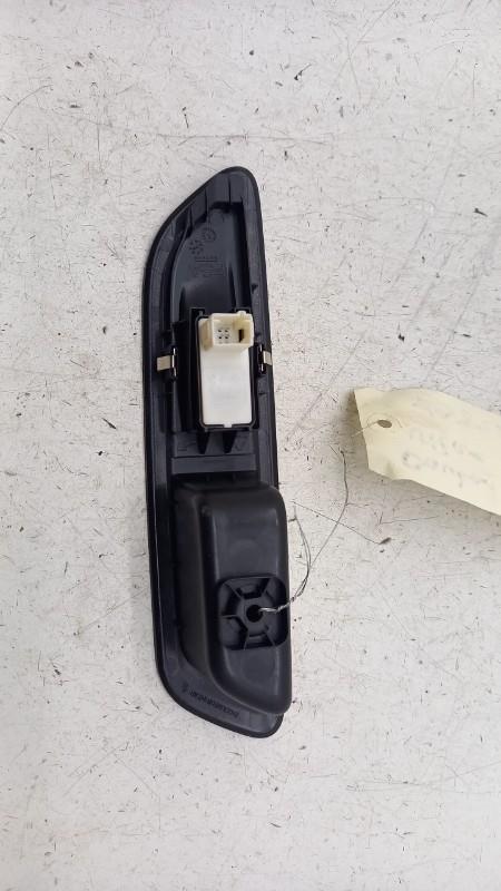 Interruttore lavacristalli posteriore sinistro CITROEN C4 3 Diésel - 1