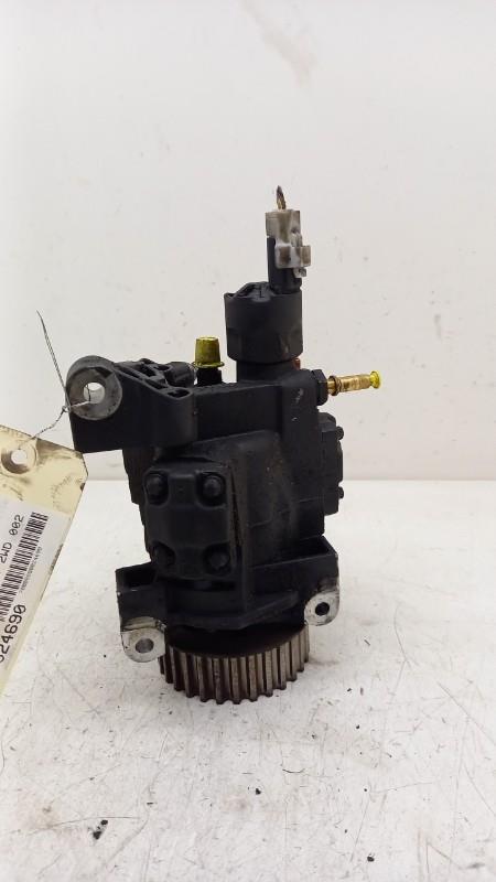 Pompe haute pression RENAULT CLIO 3 PHASE 1 Diesel - 1