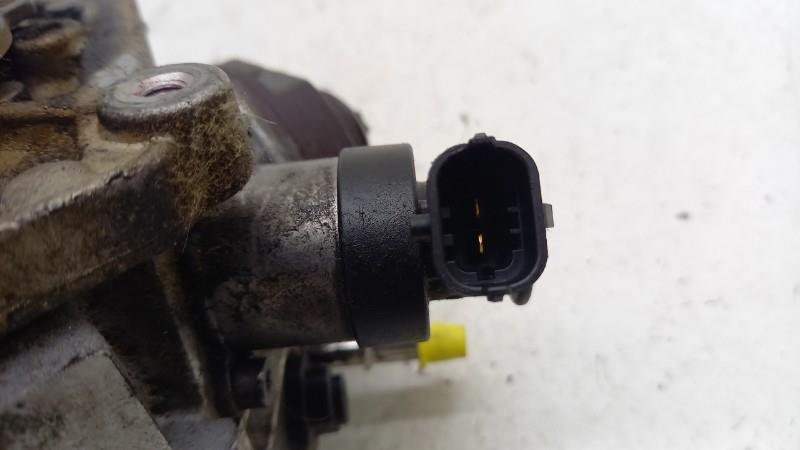 Pompe haute pression PEUGEOT 206+ Diesel - 1