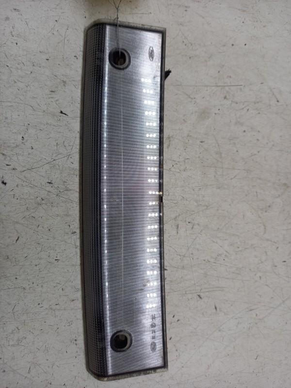 Luce stop centrale FORD C-MAX 1 PHASE 2 Diésel - 1