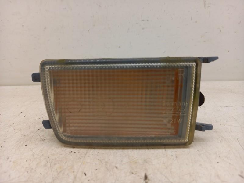 Gruppo ottico anteriore secondario destro (luci)(freccia) VOLKSWAGEN GOLF 3 CABRIOLET  - 1