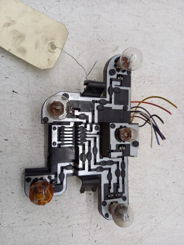 Base portalampade fanale posteriore sinistro RENAULT MEGANE 1 PHASE 2 Diésel - 1