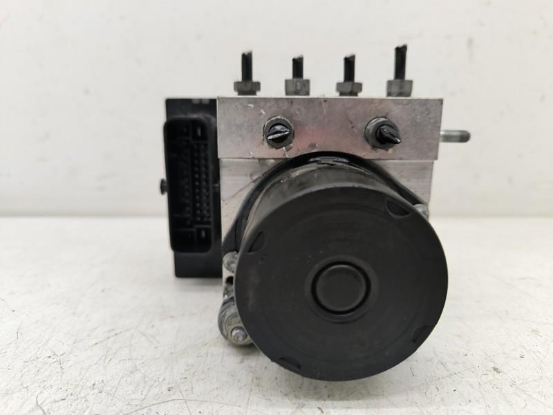 Blocco ABS (antibloccaggio freni) VOLKSWAGEN POLO 5 PHASE 1 Gasolina - 1