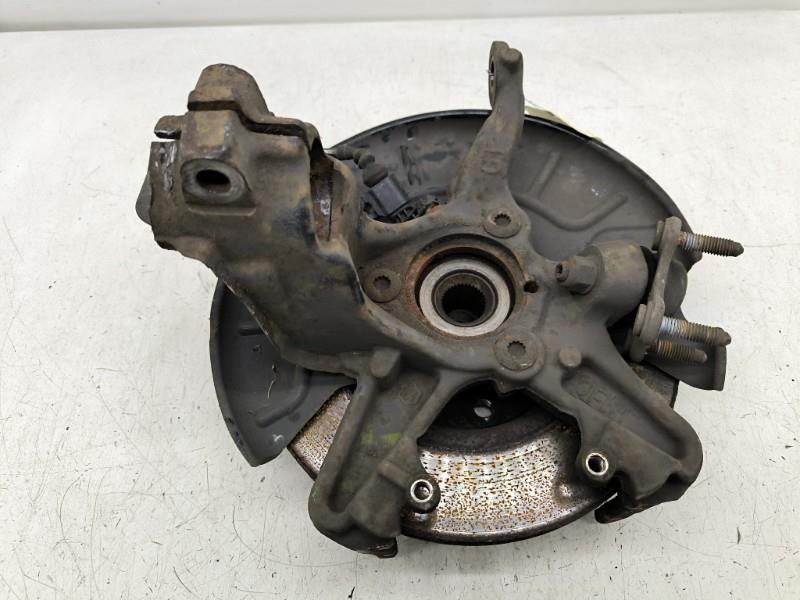 Mozzo anteriore destro VOLKSWAGEN GOLF 6 Gasolina - 1