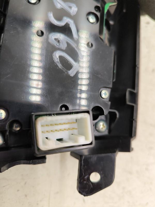 Commande GPS NISSAN MURANO 2 Diesel - 1