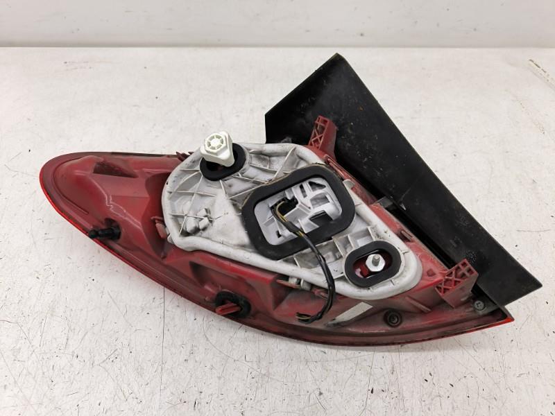 Fanale posteriore principale destro (luci) OPEL MERIVA B PHASE 1 Diésel - 1