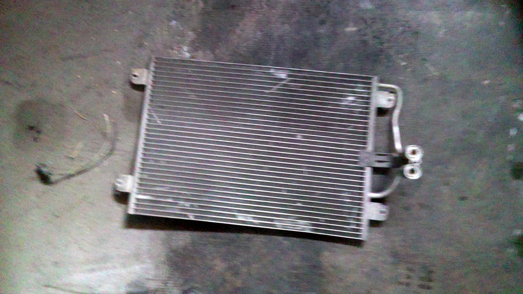 Radiateur clim RENAULT MEGANE  - 1