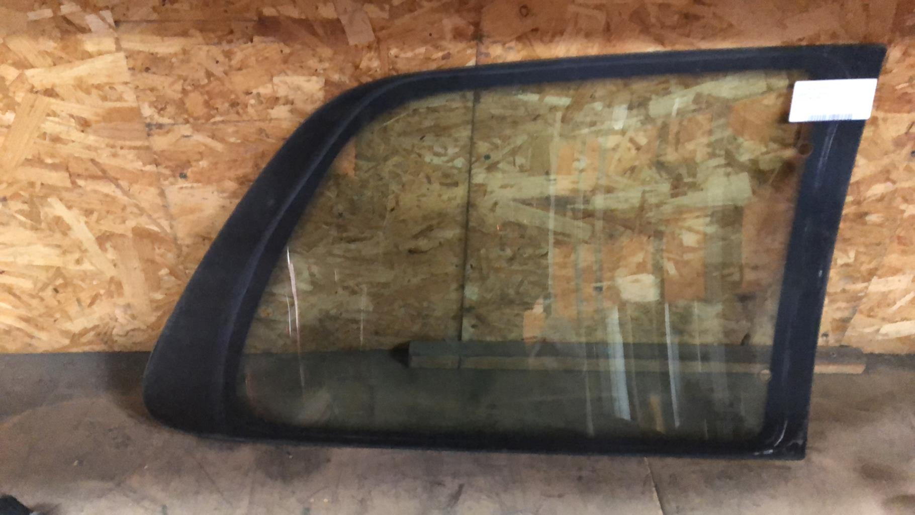 Vitre arriere gauche CITROEN 3 PORTES  - 1