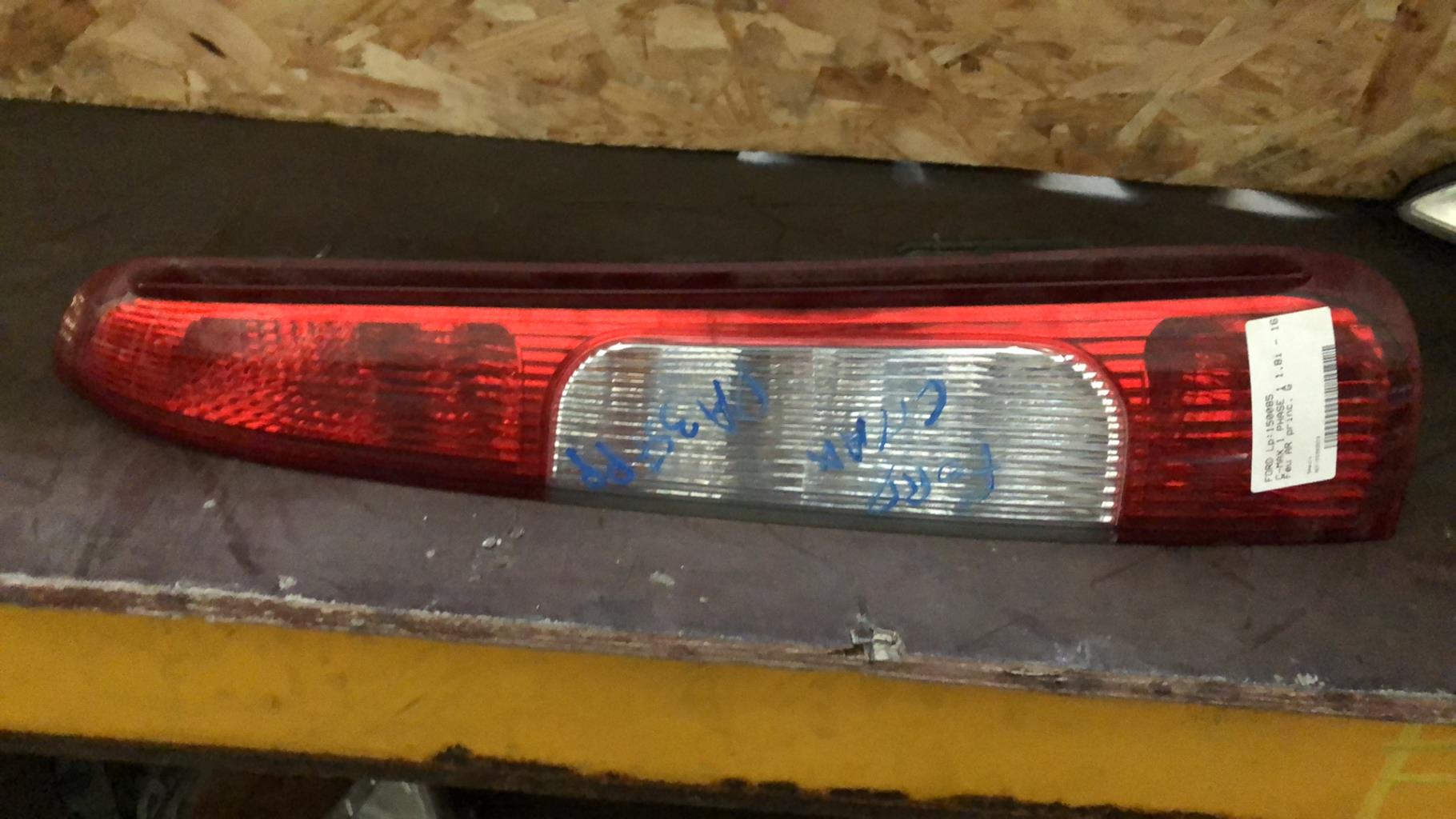 Feu arriere principal gauche (feux) FORD C-MAX 1 PHASE 1 Essence - 1