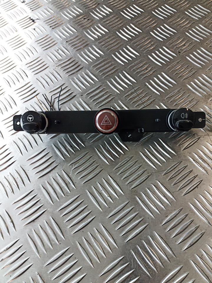 Bouton de warning FIAT 500 2 PHASE 1 Essence - 1