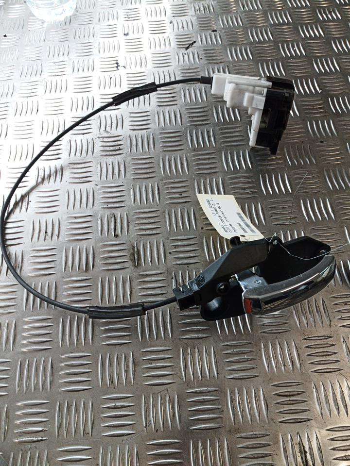 Poignee interieur avant gauche RENAULT CLIO 2 CAMPUS PHASE 2 Diesel - 1