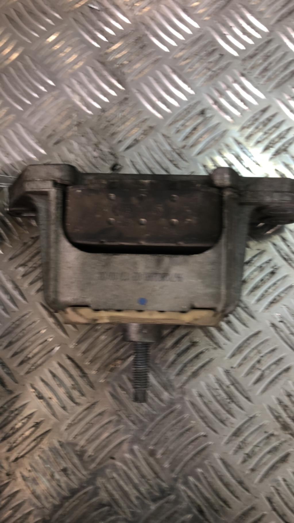 Support moteur droit CITROEN JUMPY 2 Diesel - 1