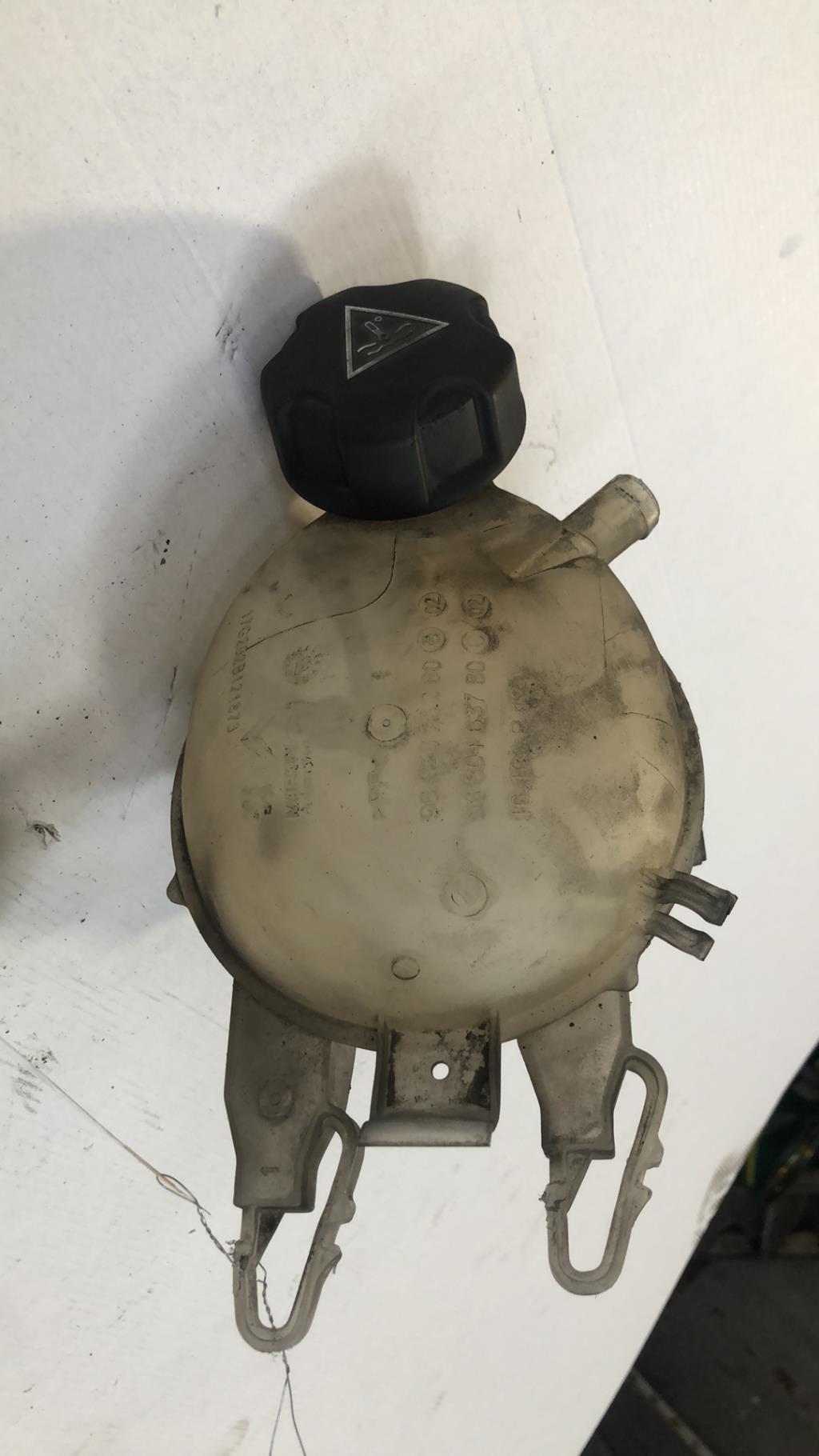 Vase d'expansion CITROEN C3 2 PHASE 1 Diesel - 1