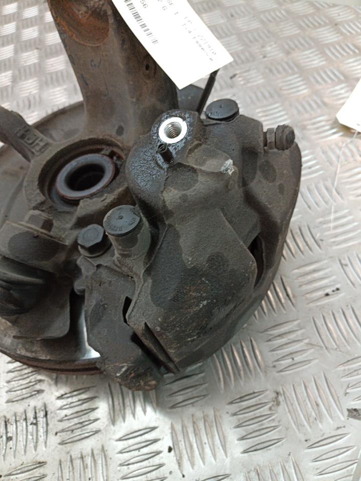 Etrier avant gauche (freinage) AUDI A1 1 PHASE 1 Essence - 1
