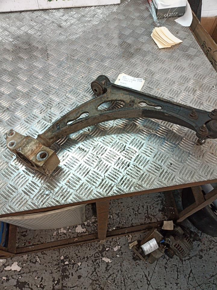 Triangle avant gauche SEAT TOLEDO 3 Diesel - 1