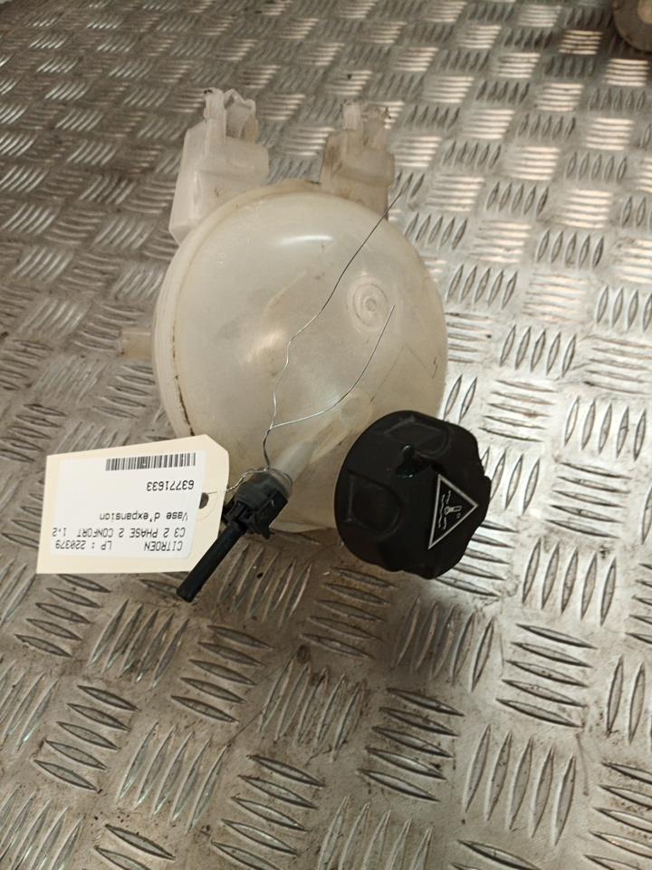 Vase d'expansion CITROEN C3 2 PHASE 2 Essence - 1