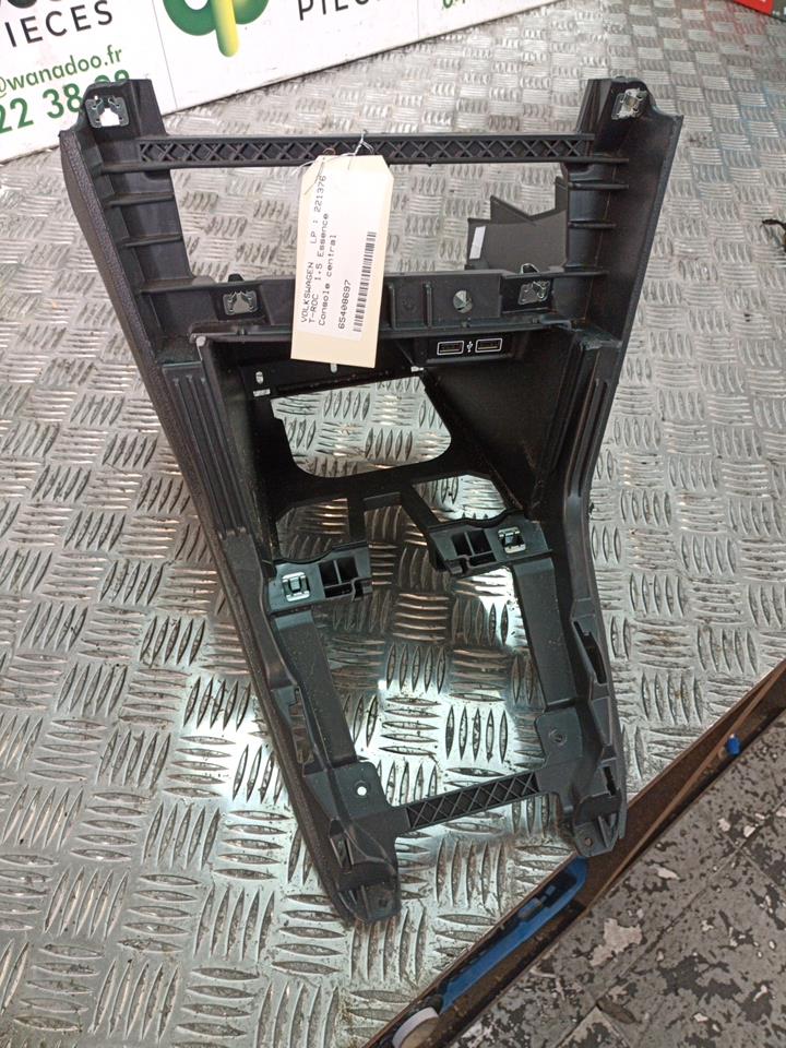 Console central (interieur plastique) VOLKSWAGEN T-ROC Essence - 1