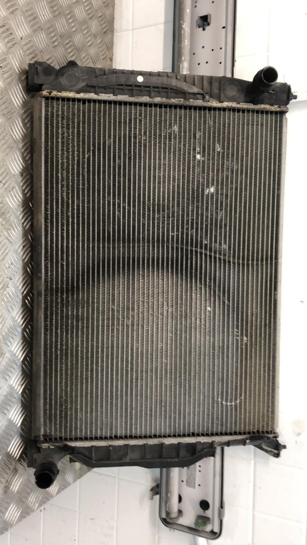 Radiateur eau AUDI A6 2 AVANT PHASE 1 BREAK Diesel - 1