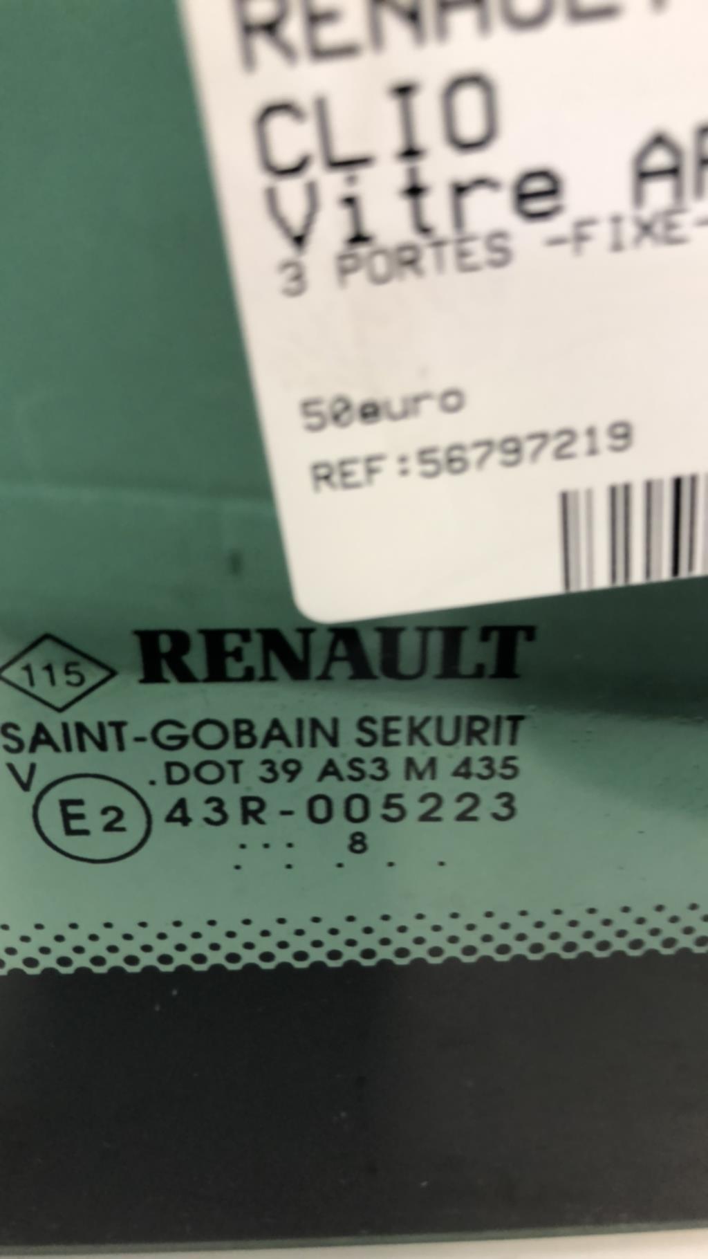 Vitre arriere droit RENAULT CLIO  - 1