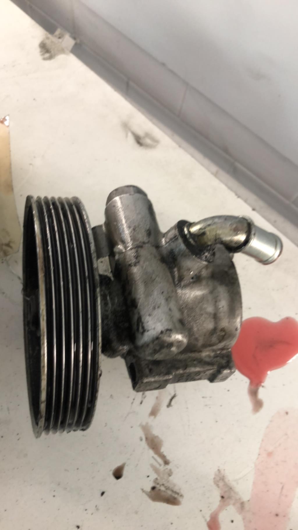 Pompe de direction PEUGEOT PARTNER 1 PHASE 1 Diesel - 1