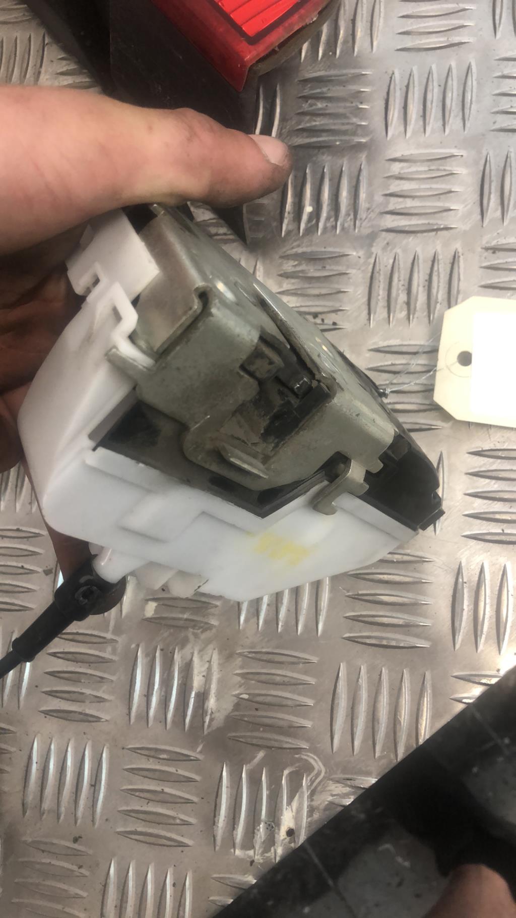 Serrure avant gauche CITROEN C2  - 1