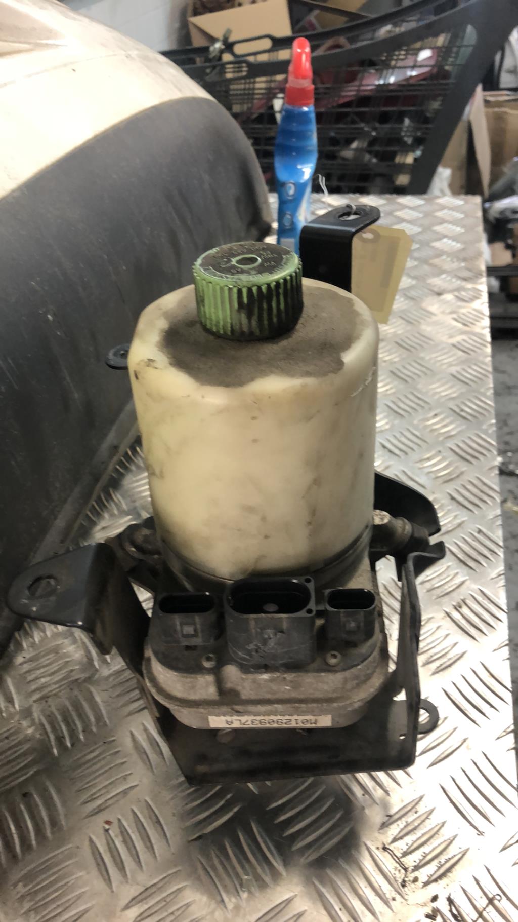 Pompe hydraulique SKODA FABIA 2 PHASE 1 Diesel - 1