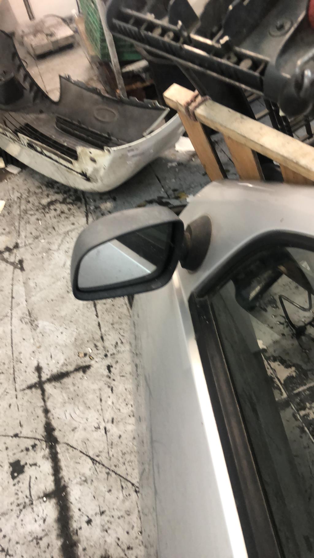 Retroviseur gauche DACIA DUSTER 1 PHASE 1 Diesel - 1