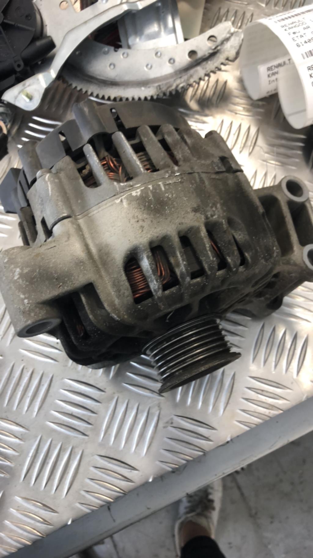 Alternateur FORD FIESTA 6 PHASE 1 Essence - 1