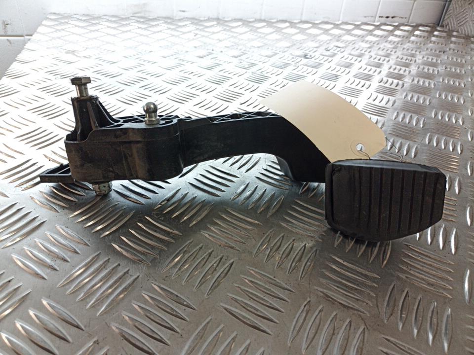 Pedale d'embrayage PEUGEOT 208 1 PHASE 1 Diesel - 1