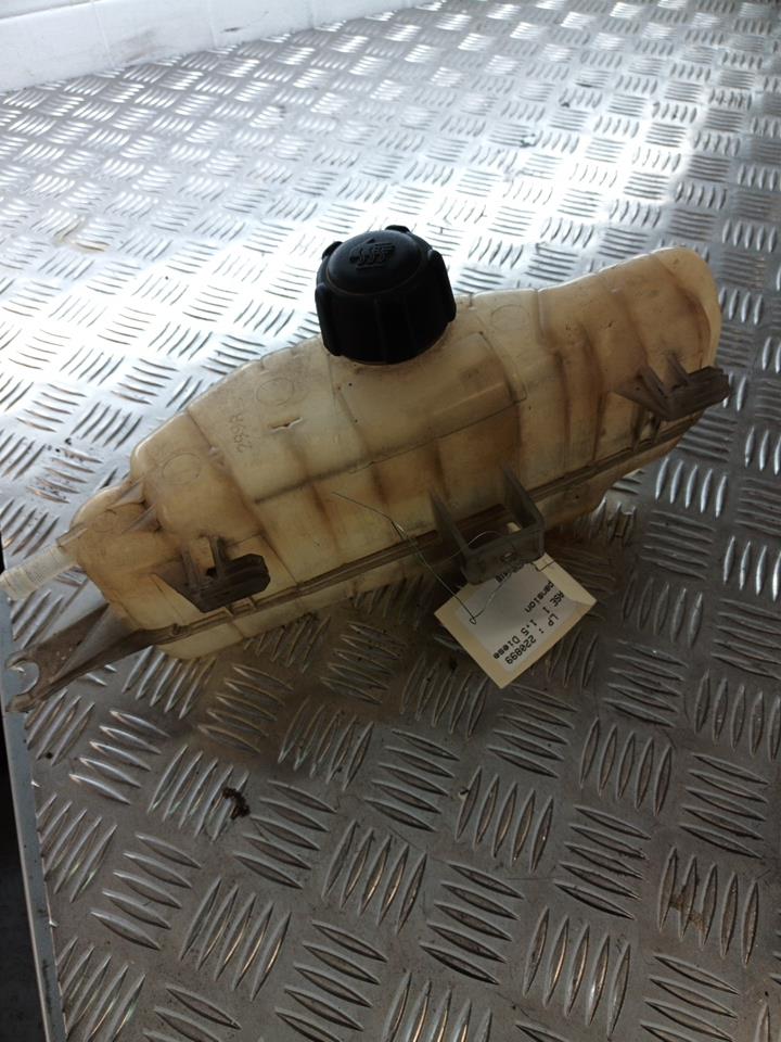 Vase d'expansion RENAULT CLIO 3 PHASE 1 Diesel - 1