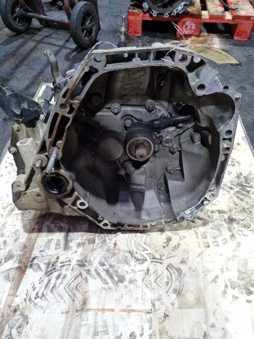 Boite de vitesses RENAULT CLIO 3 PHASE 2 Diesel - 1