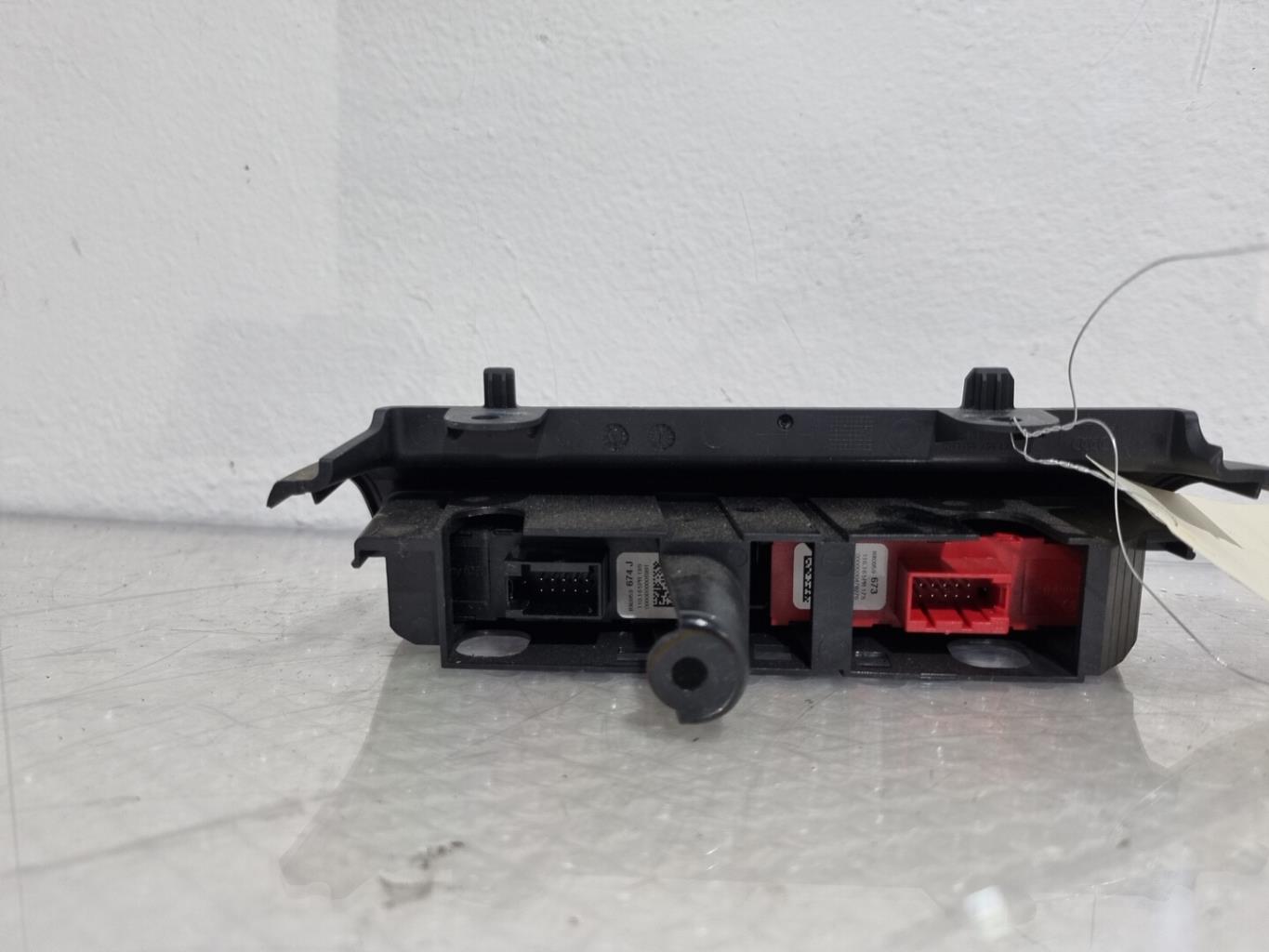 Bouton/Interrupteur AUDI A1 1 S1 PHASE 2 Essence - 1