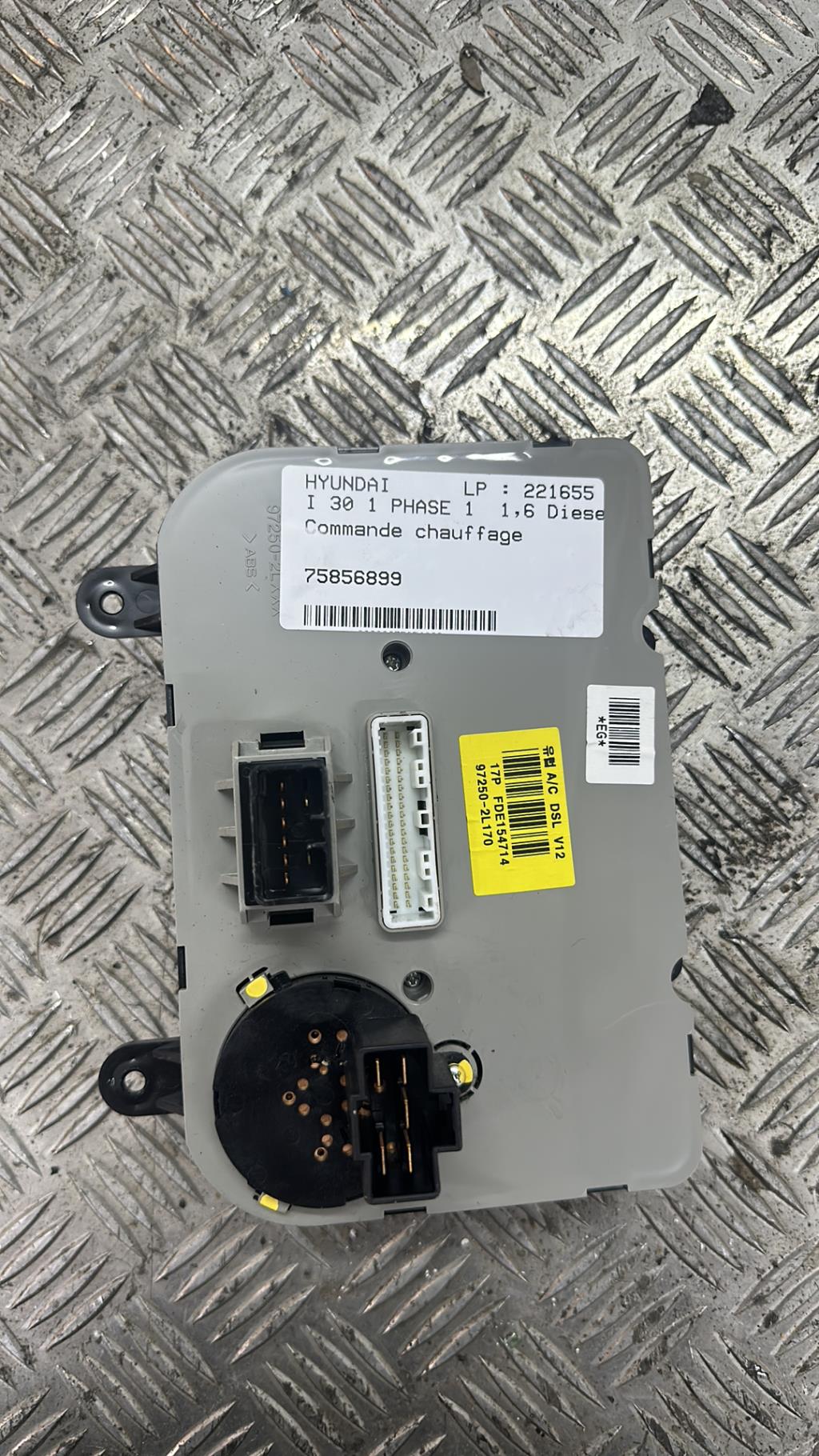 Commande chauffage HYUNDAI I 30 1 PHASE 1 Diesel - 1