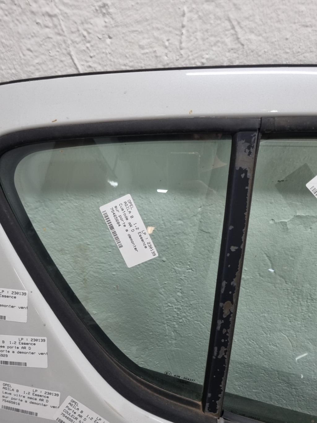 Custode arriere droit (porte) OPEL AGILA B Essence - 1
