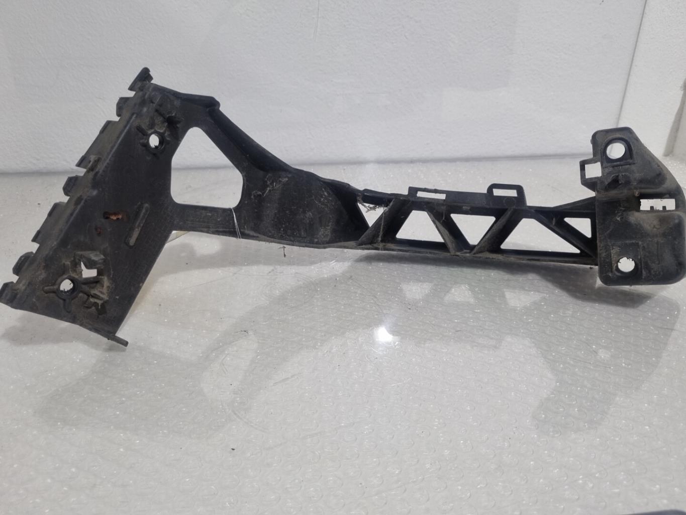 Support de pare chocs arriere PEUGEOT 207 PHASE 2 CABRIOLET Diesel - 1