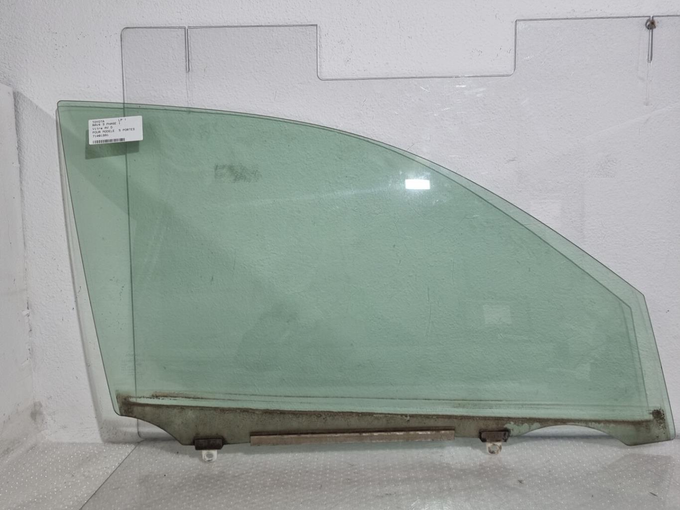Vitre avant droit TOYOTA RAV4 3 PHASE 1  - 1