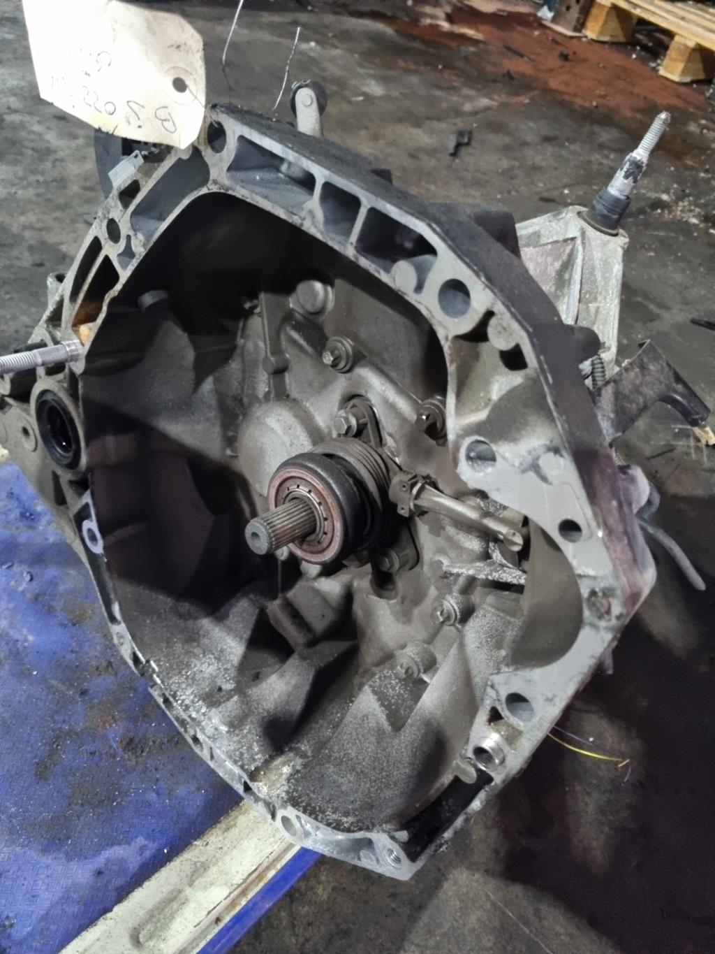 Boite de vitesses RENAULT CLIO 3 PHASE 2 Diesel - 1