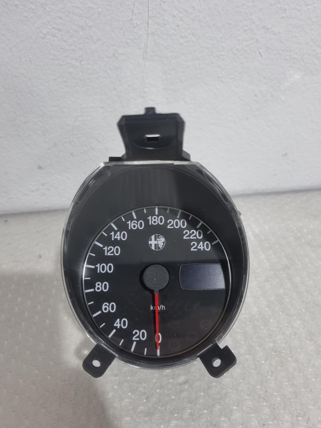 Compteur ALFA ROMEO 156 PHASE 1  - 1