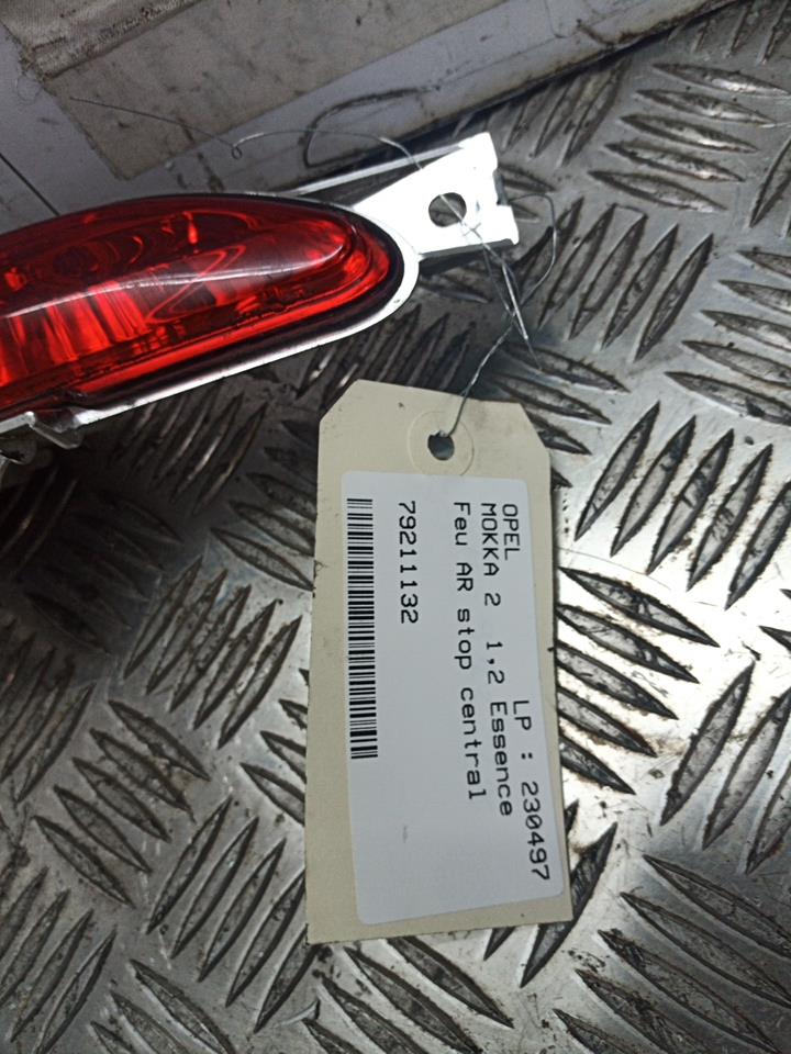 Feu arriere stop central OPEL MOKKA 2 Essence - 1