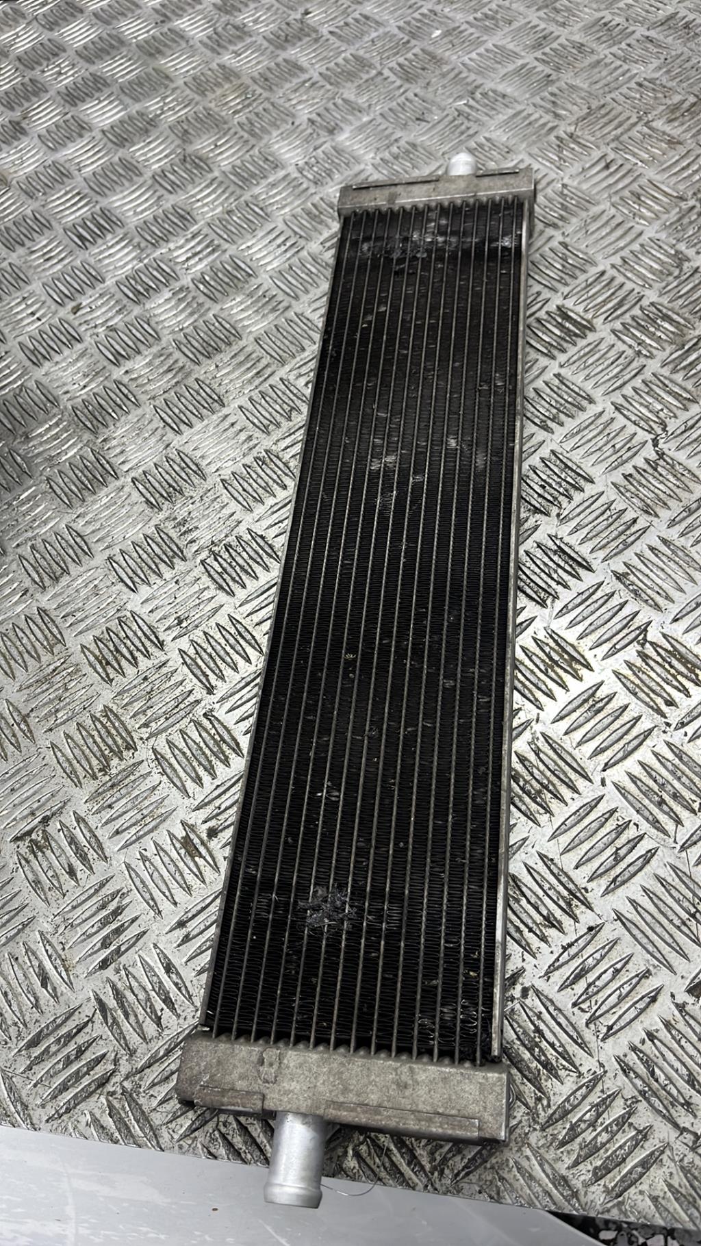 Radiateur eau VOLKSWAGEN TOUAREG 2 PHASE 1 Diesel - 1
