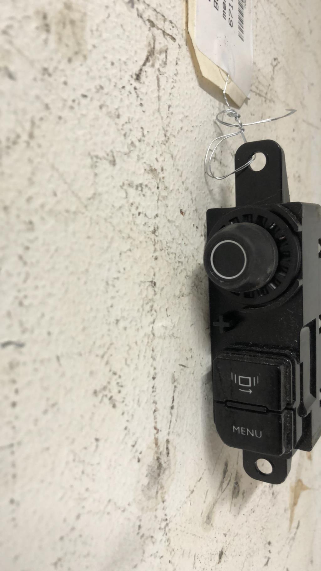 Commande autoradio PEUGEOT 208 1 PHASE 1 Diesel - 1