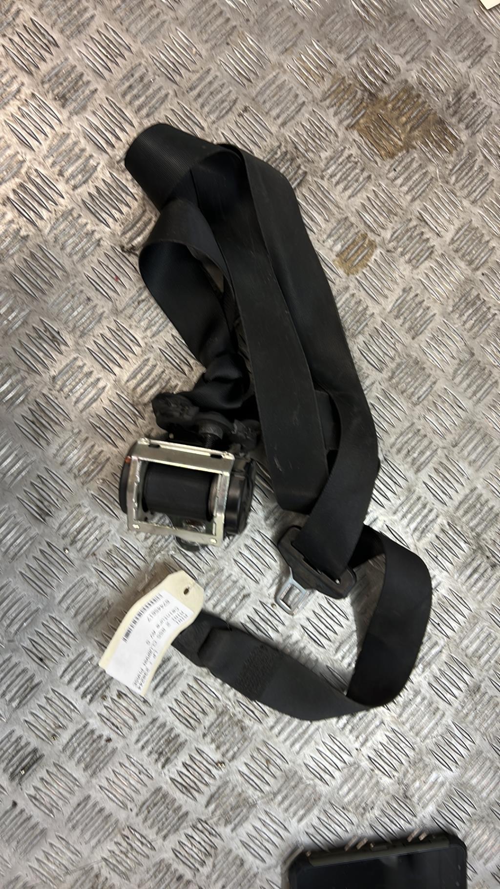 Ceinture avant gauche MINI MINI 2 R55 CLUBMAN PHASE 2 BREAK Diesel - 1